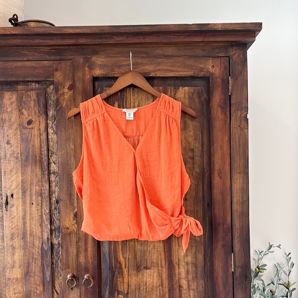 Rachel Zoe Women's Orange Sleeveless Wrap Top